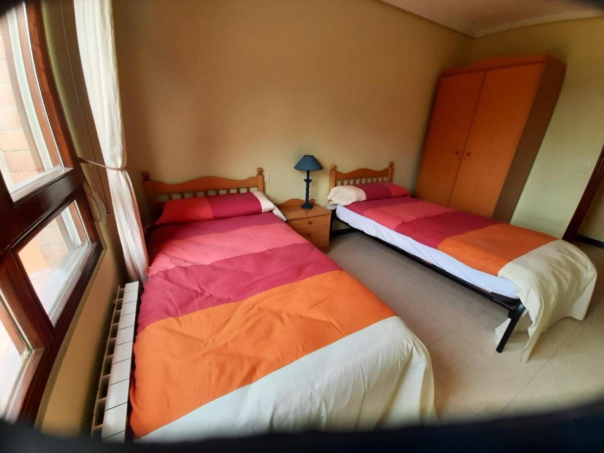 Con Vistas Al Mar Y Aparcamiento Gratis Daire Suances Dış mekan fotoğraf